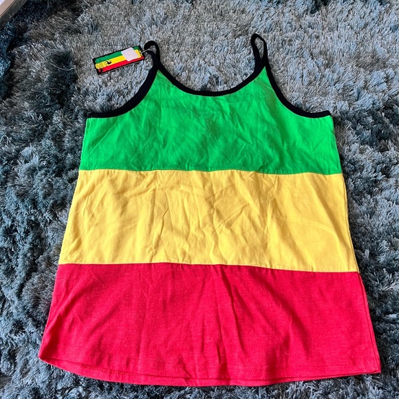 Authentic Bob Marley tank (with tags) from the Bob Marley Museum in Jamaica! - Picture 3 of 4